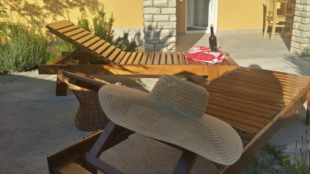 Вилла Kuca Za Odmor Vugica Polje  Экстерьер фото