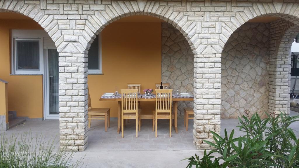 Вилла Kuca Za Odmor Vugica Polje  Экстерьер фото